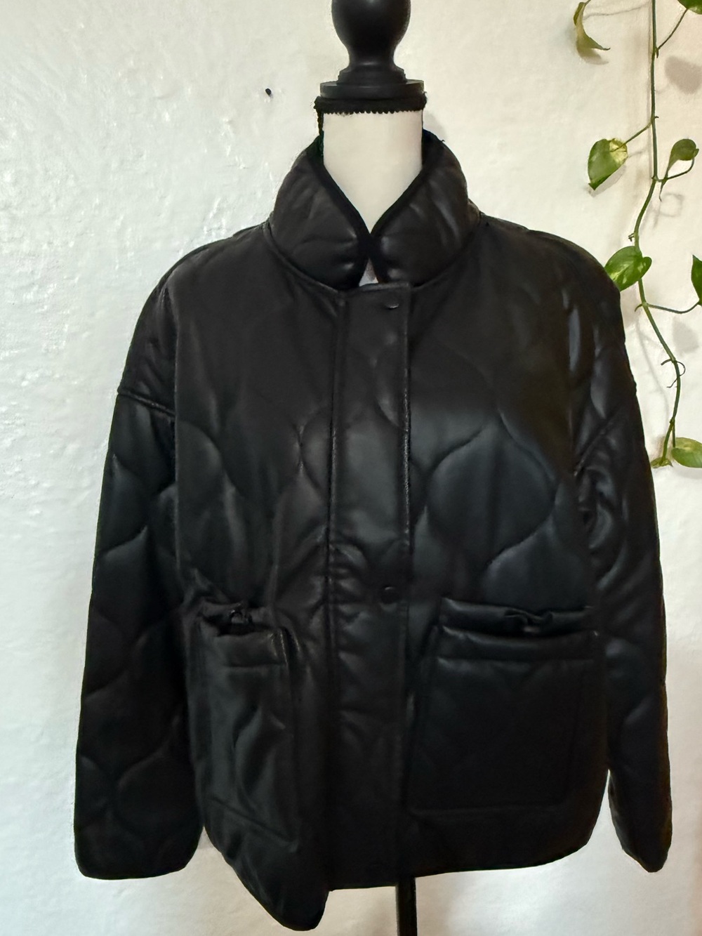 Cavalini Black Vegan Leather Quilted Puffer Jacket Coat Size Medium
